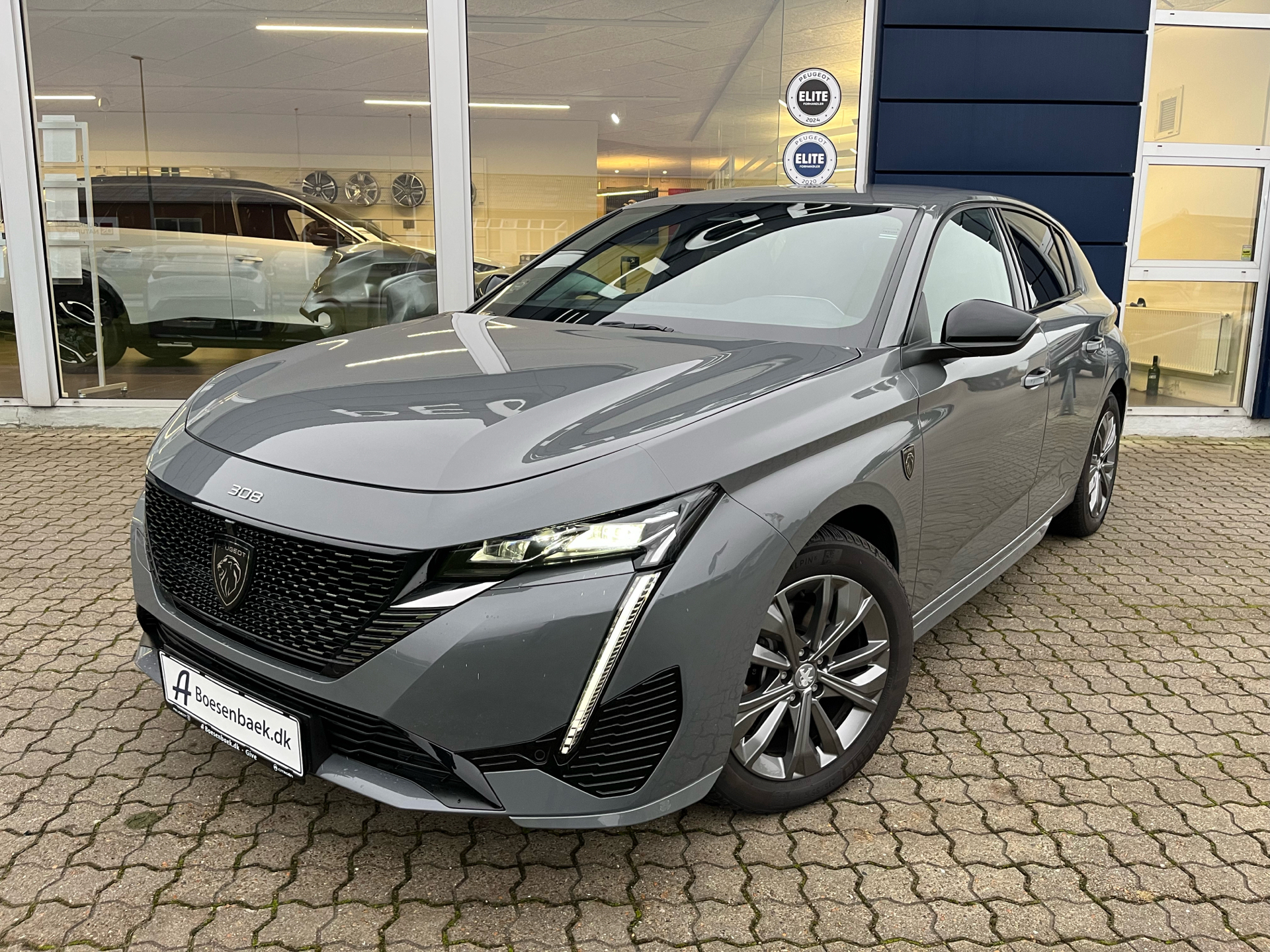 Peugeot E-308 EL First Edition 156HK 5d Aut.