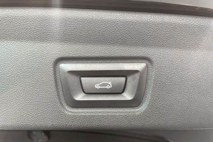 Sort BMW i4 fra 2025