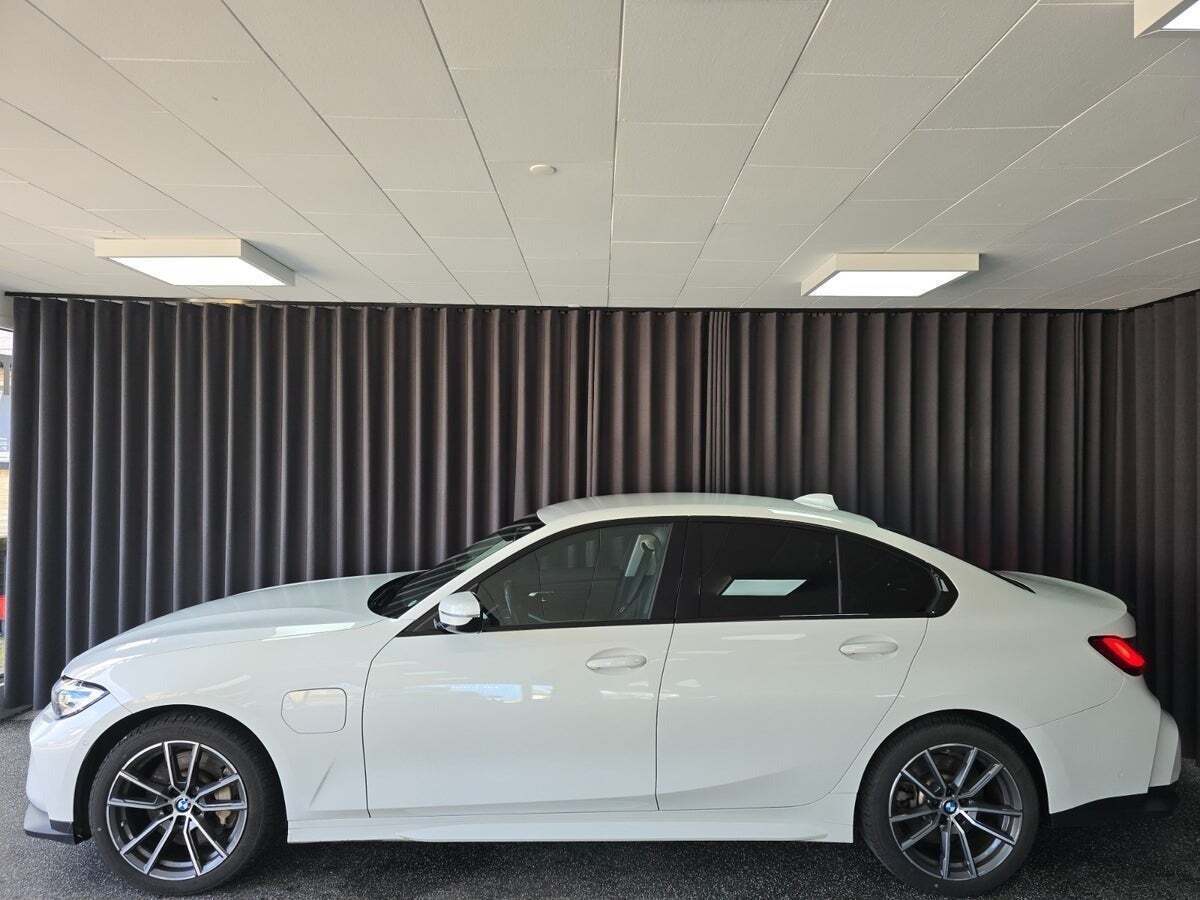 BMW 330e 2,0 Sport Line aut.