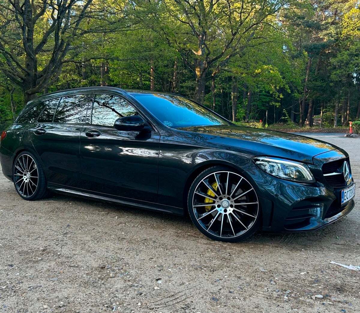 Mercedes C300 e 2,0 AMG Line Night Edition stc. aut.