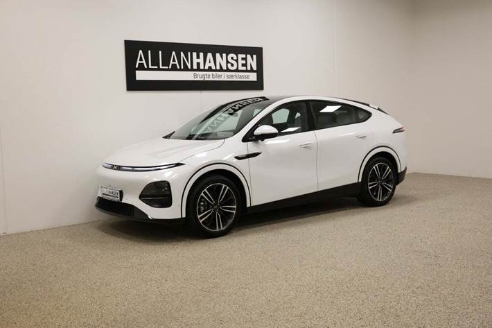 Hvid Xpeng G6 fra 2024 set udefra