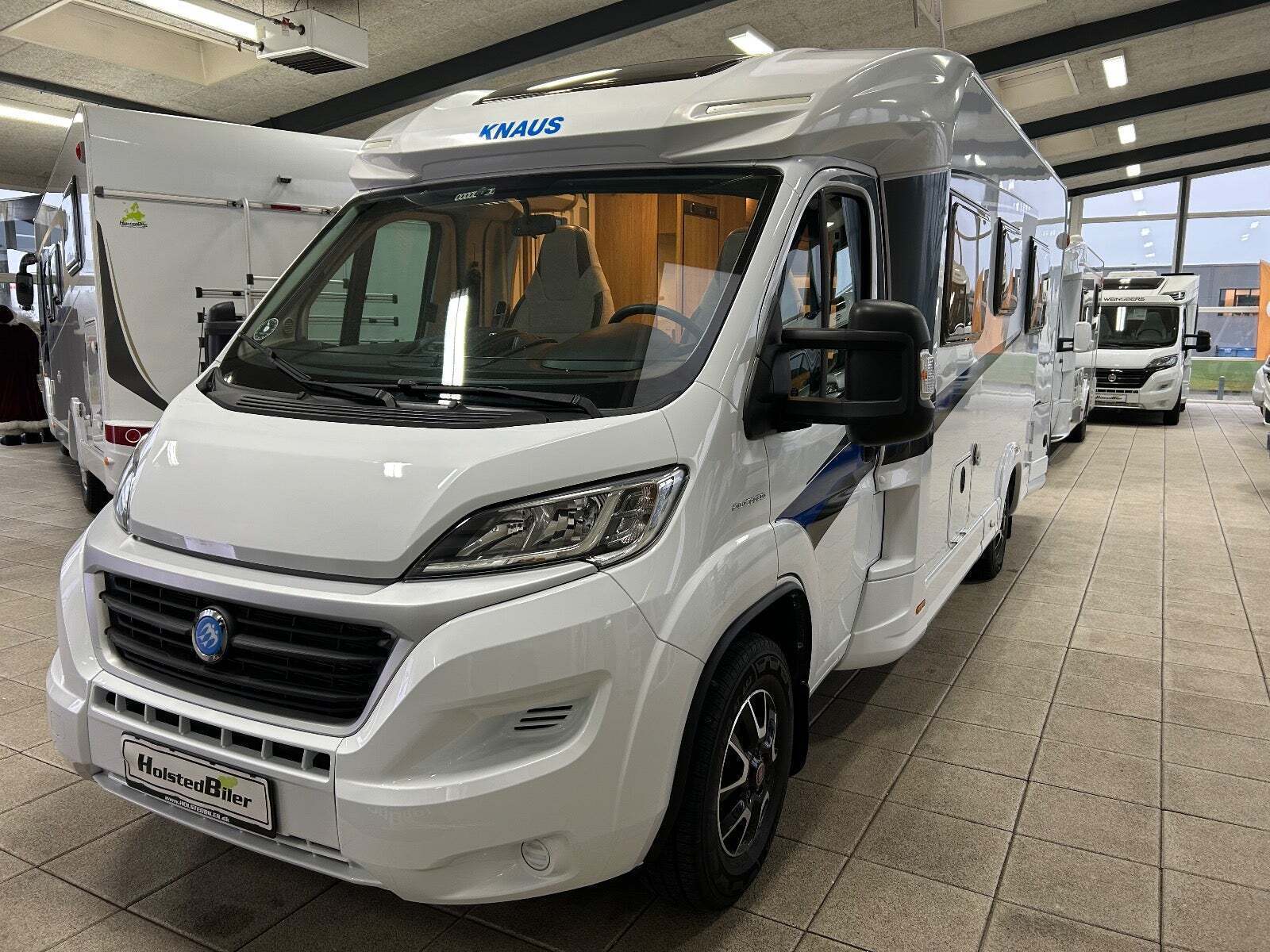 Knaus Sky 2,3 Ti 700 MEB aut.