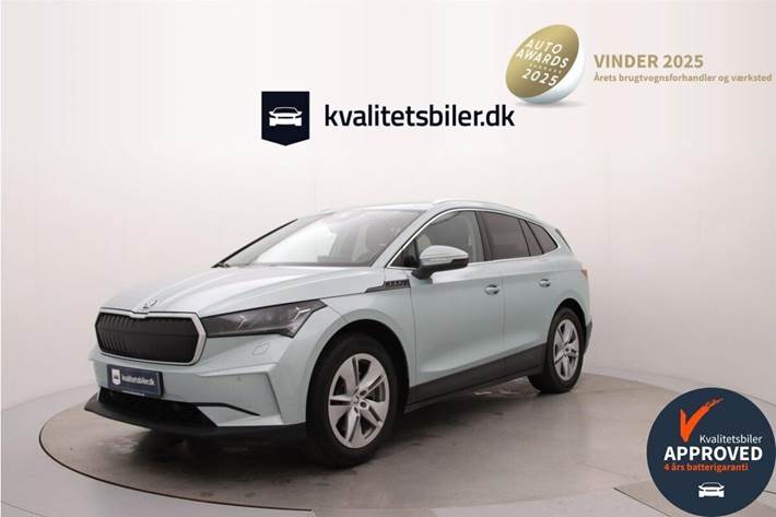 Sølv Skoda Enyaq fra 2022 set udefra