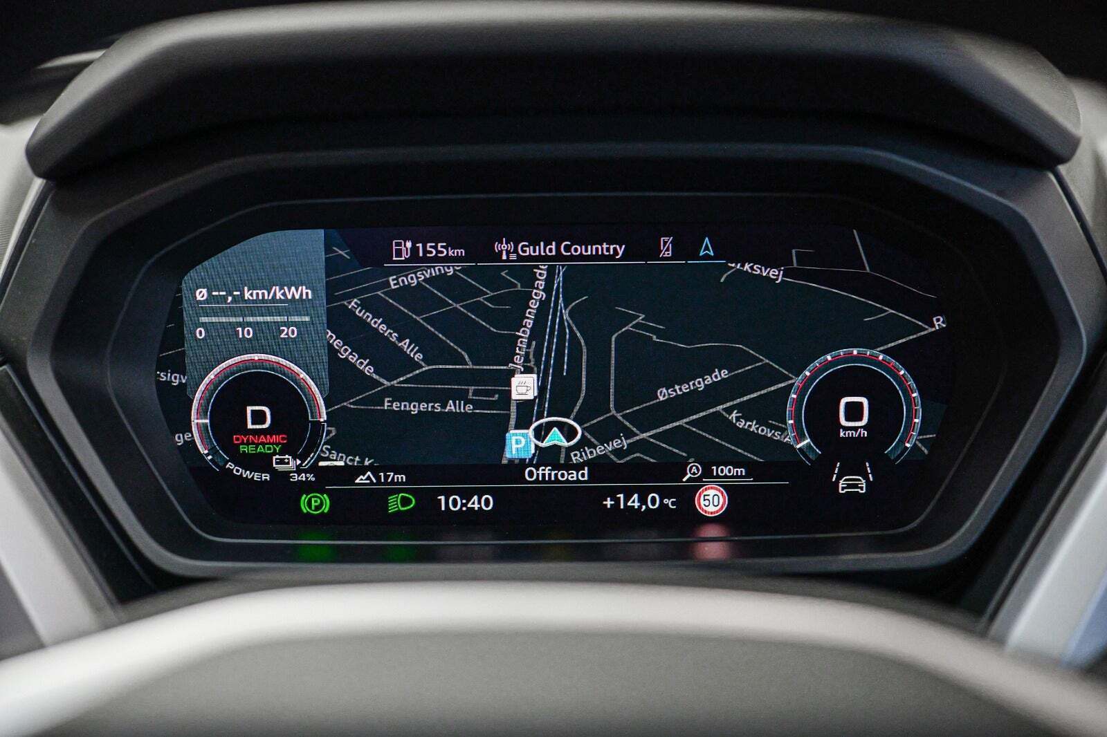 Grå Audi Q4 e-tron fra 2022