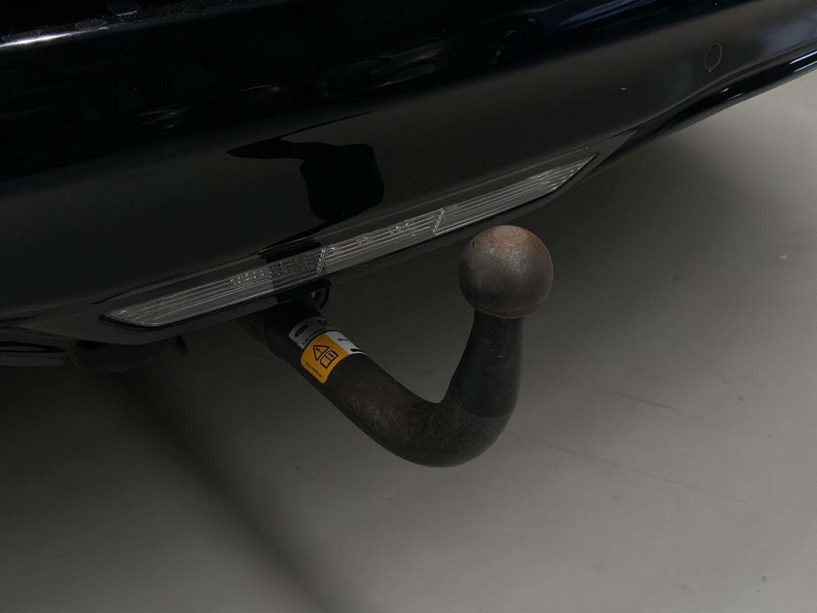 Sølv Ford Mustang Mach-E fra 2021