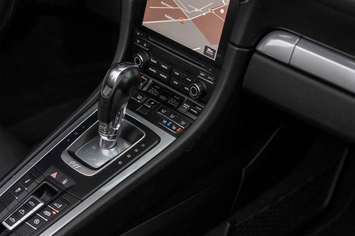 Sort Porsche 911 Carrera 4S fra 2016