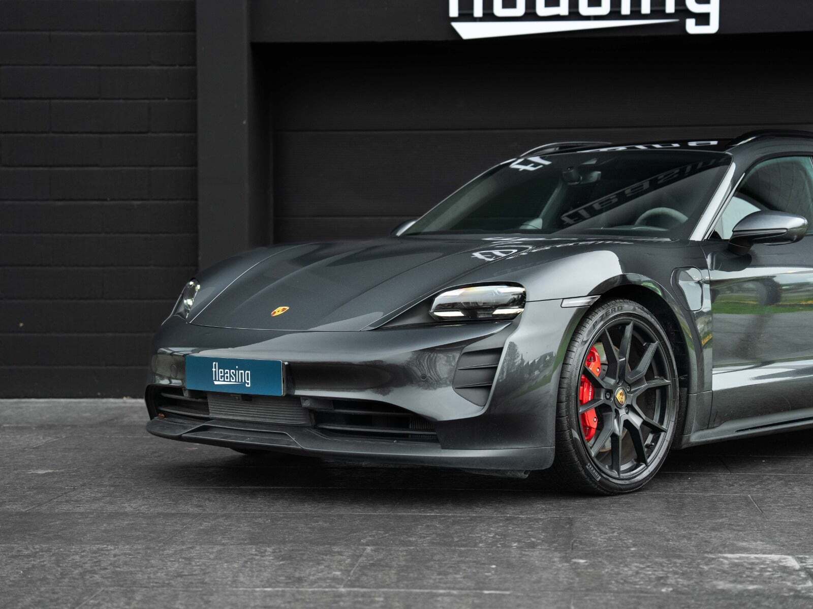 Porsche Taycan GTS Performance+ Sport Turismo