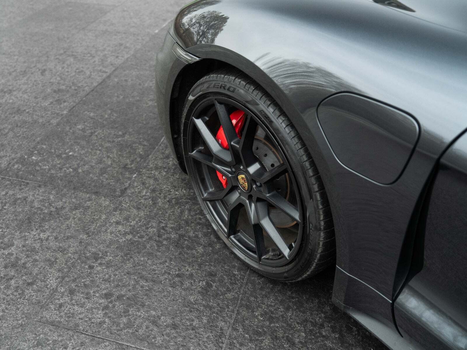 Porsche Taycan GTS Performance+ Sport Turismo