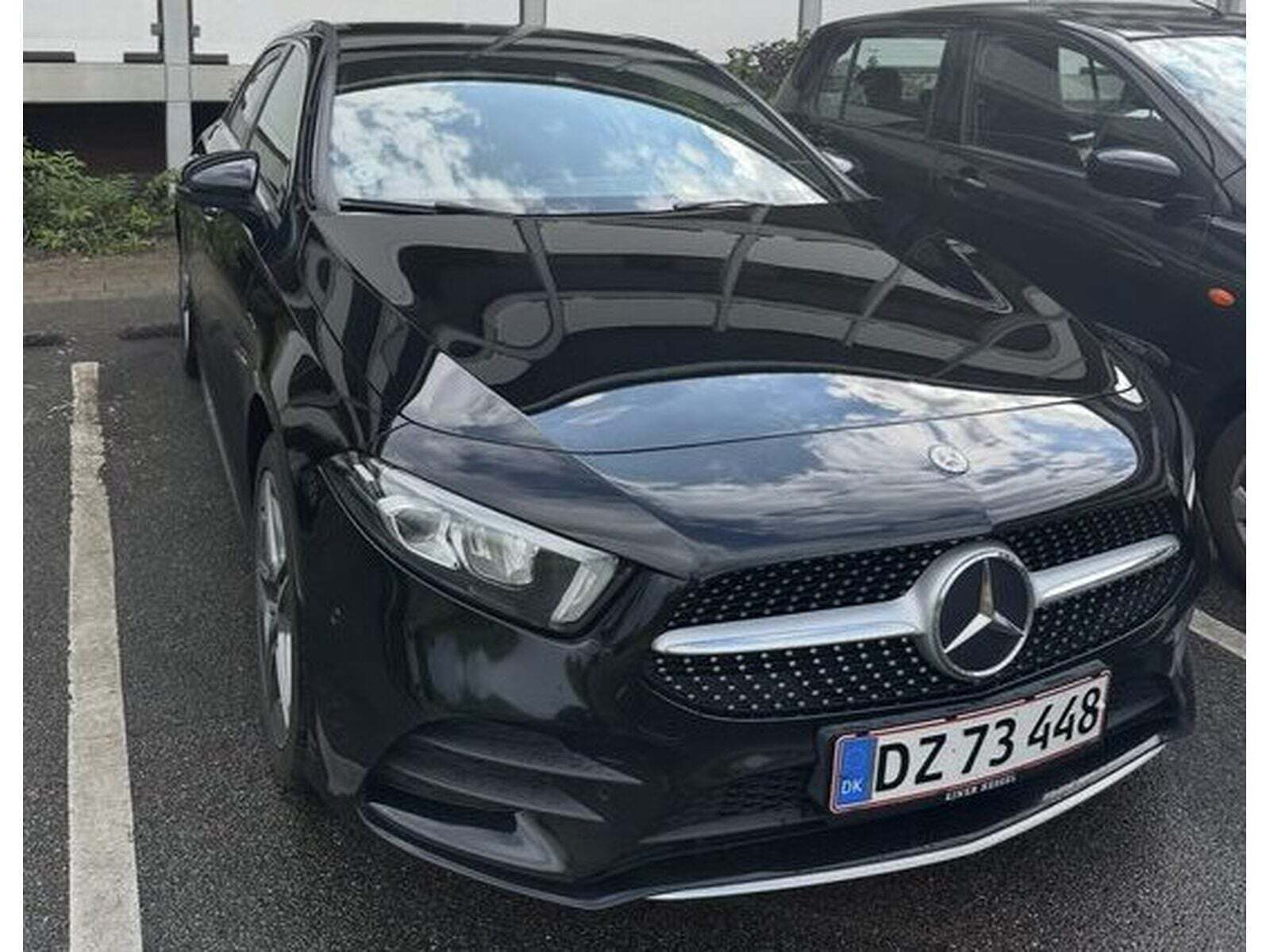 Sort Mercedes A250 e fra 2020