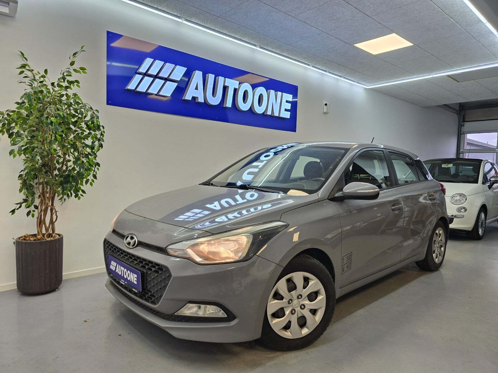 Hyundai i20 1,25 Trend Van