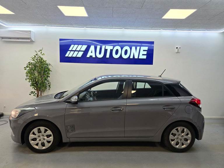 Hyundai i20 1,25 Trend Van