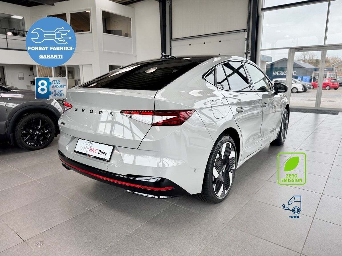 Grå Skoda Enyaq fra 2026