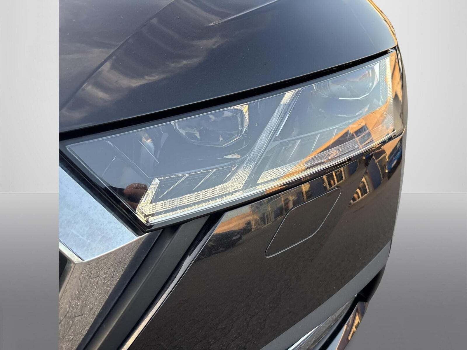 Sort Skoda Octavia fra 2021