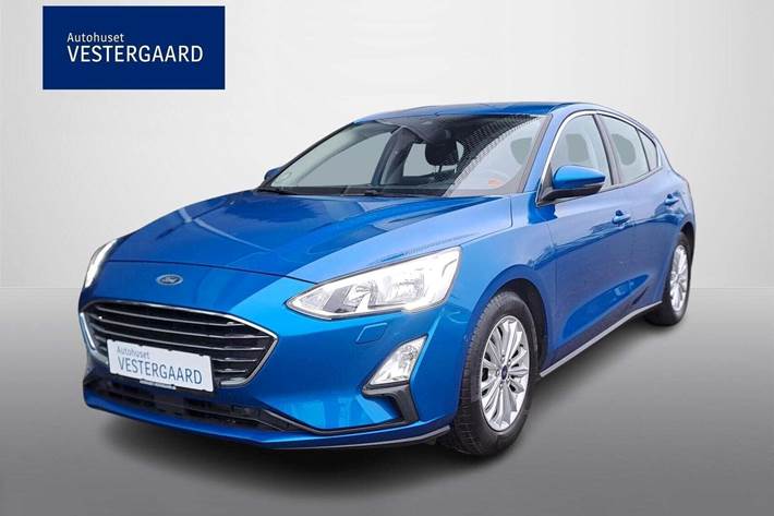 Blå Ford Focus fra 2019 set udefra