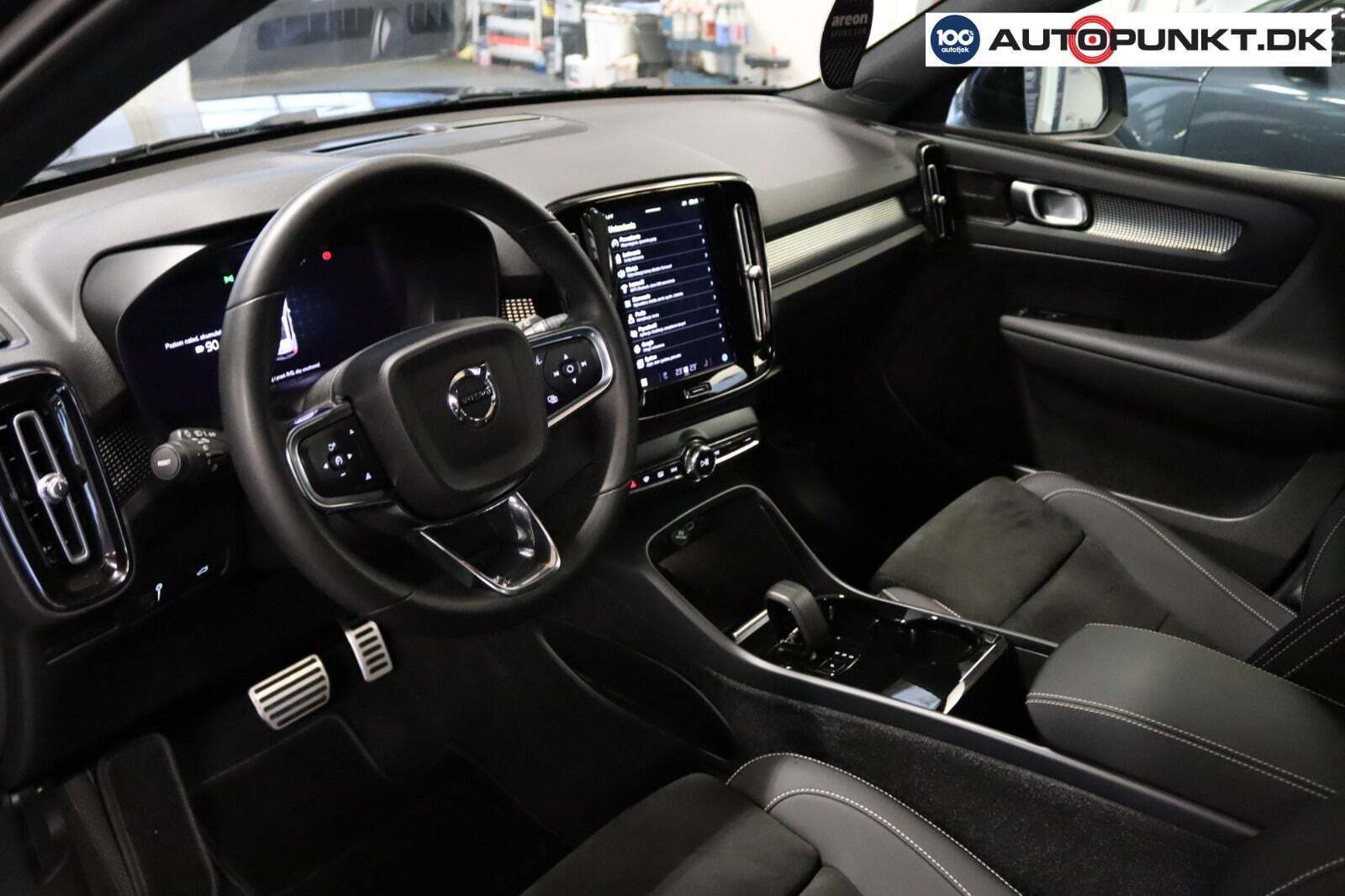 Volvo XC40 P6 ReCharge Pro