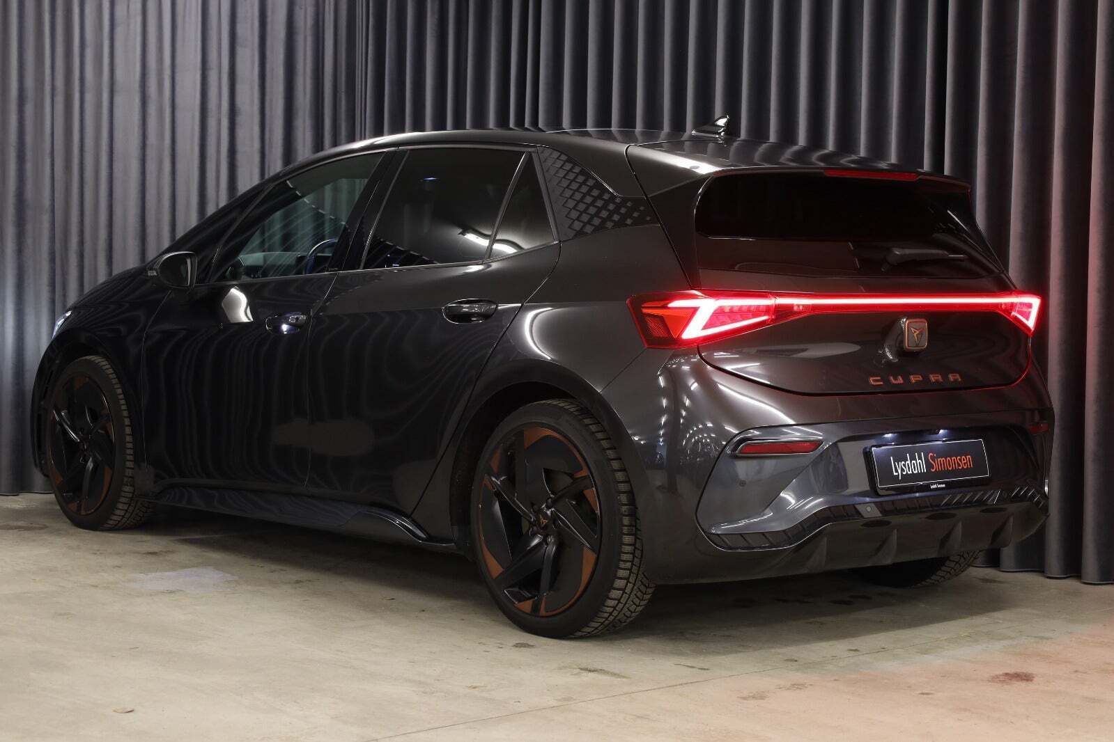 Cupra Born 58 Dinamica Pack High