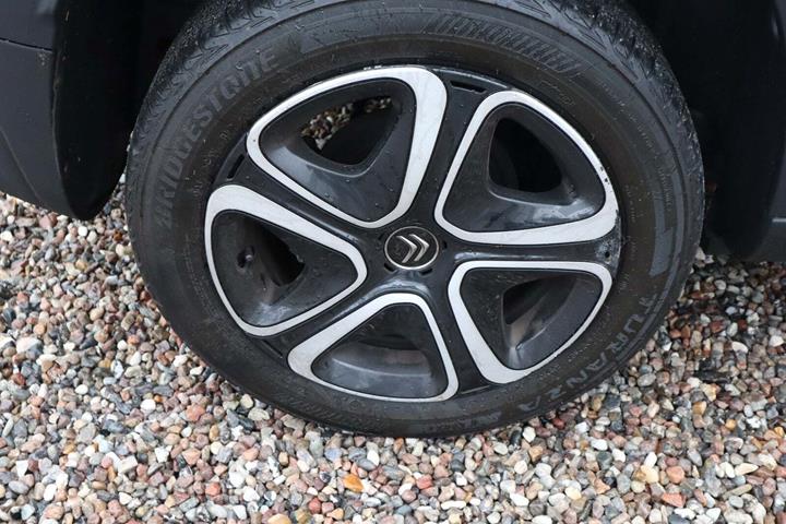 Hvid Citroën C3 Aircross fra 2020