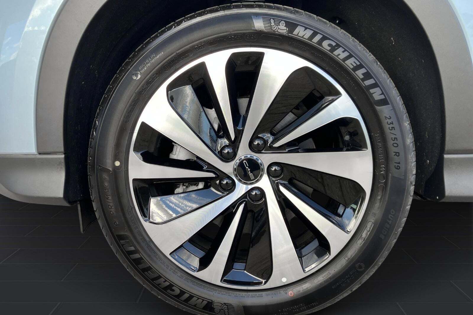 Blå BYD Seal U fra 2024