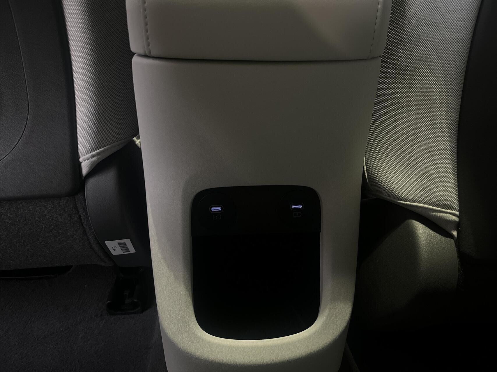 Grøn Hyundai Ioniq 5 fra 2025