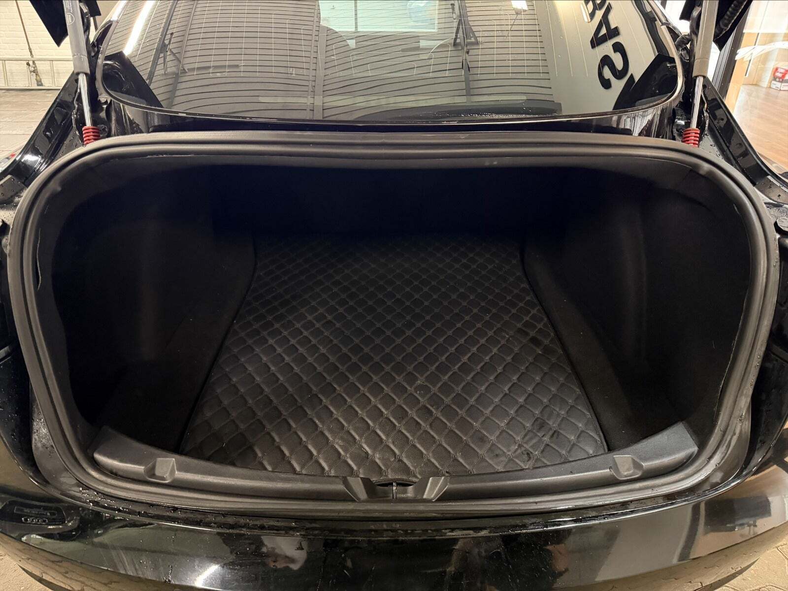 Tesla Model 3 Performance AWD