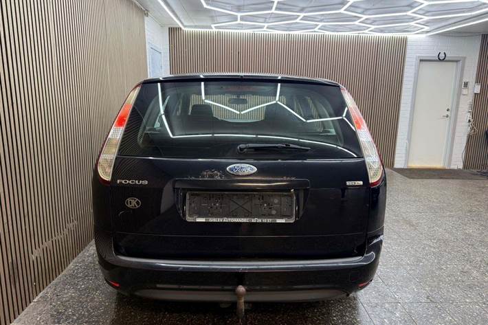 Sort Ford Focus fra 2008