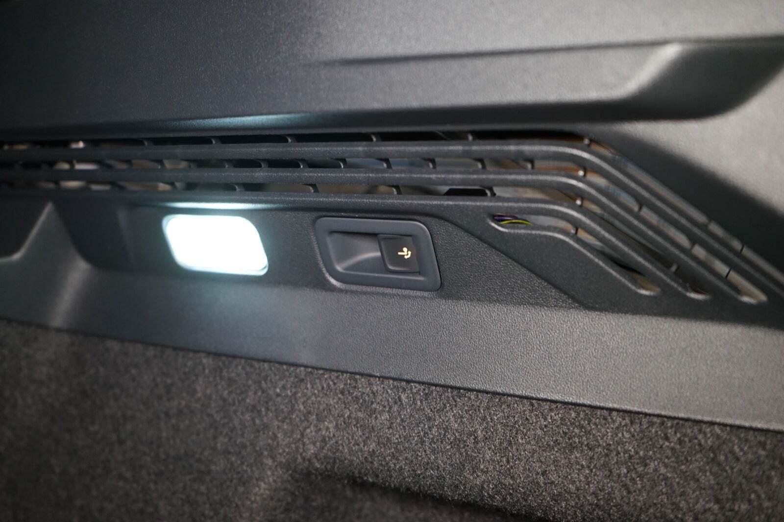 Grå VW ID.4 fra 2023