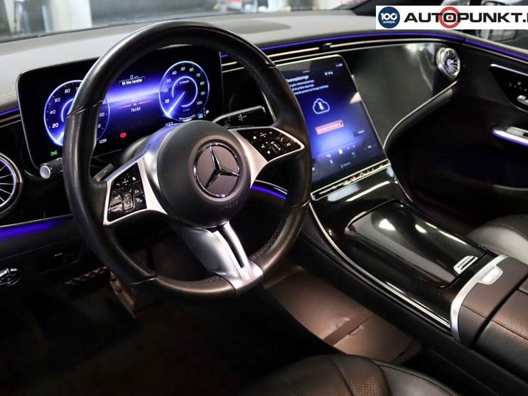 Mercedes EQE350 Electric Art