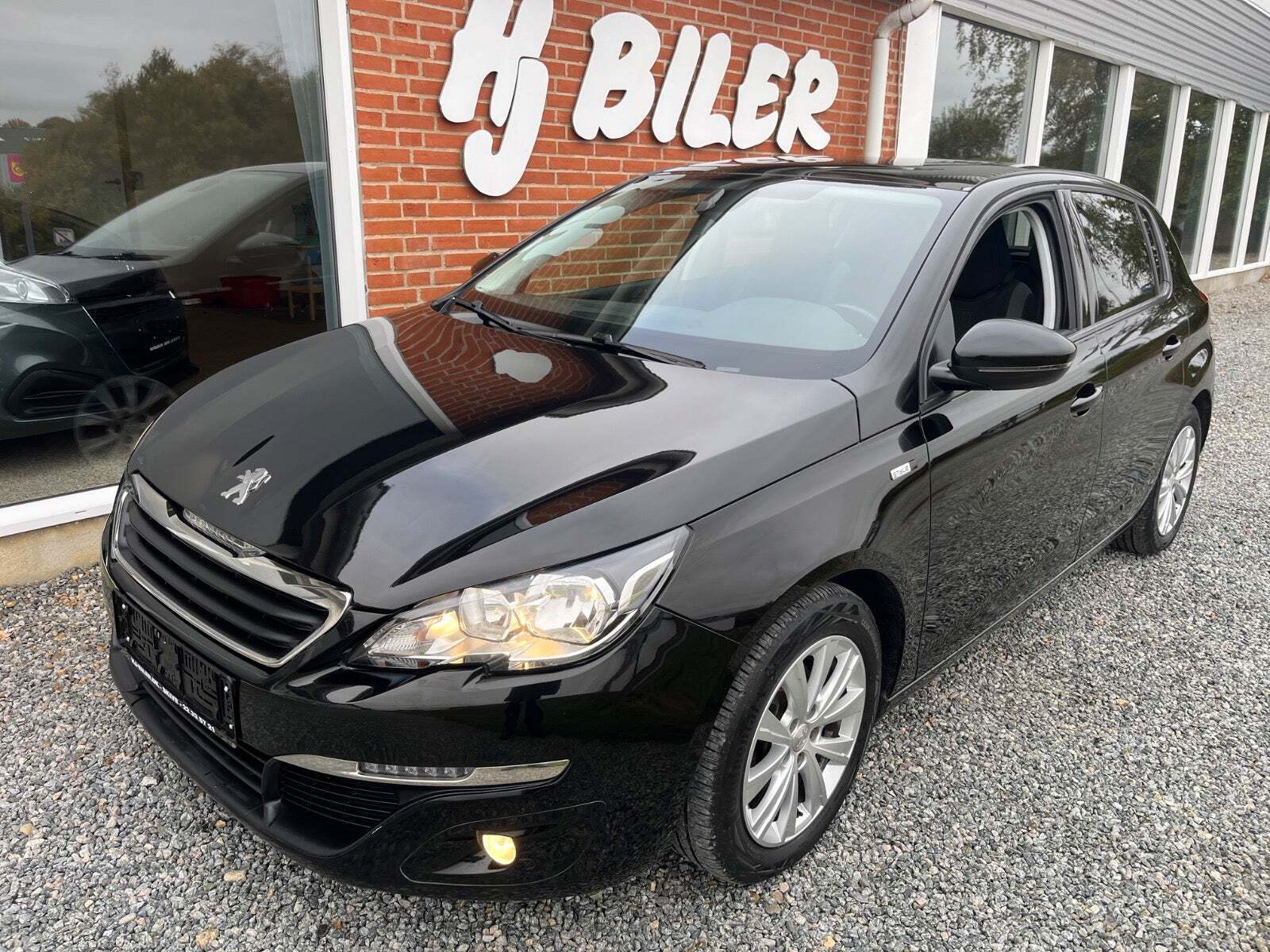 Peugeot 308 1,6 BlueHDi 120 Style Sky