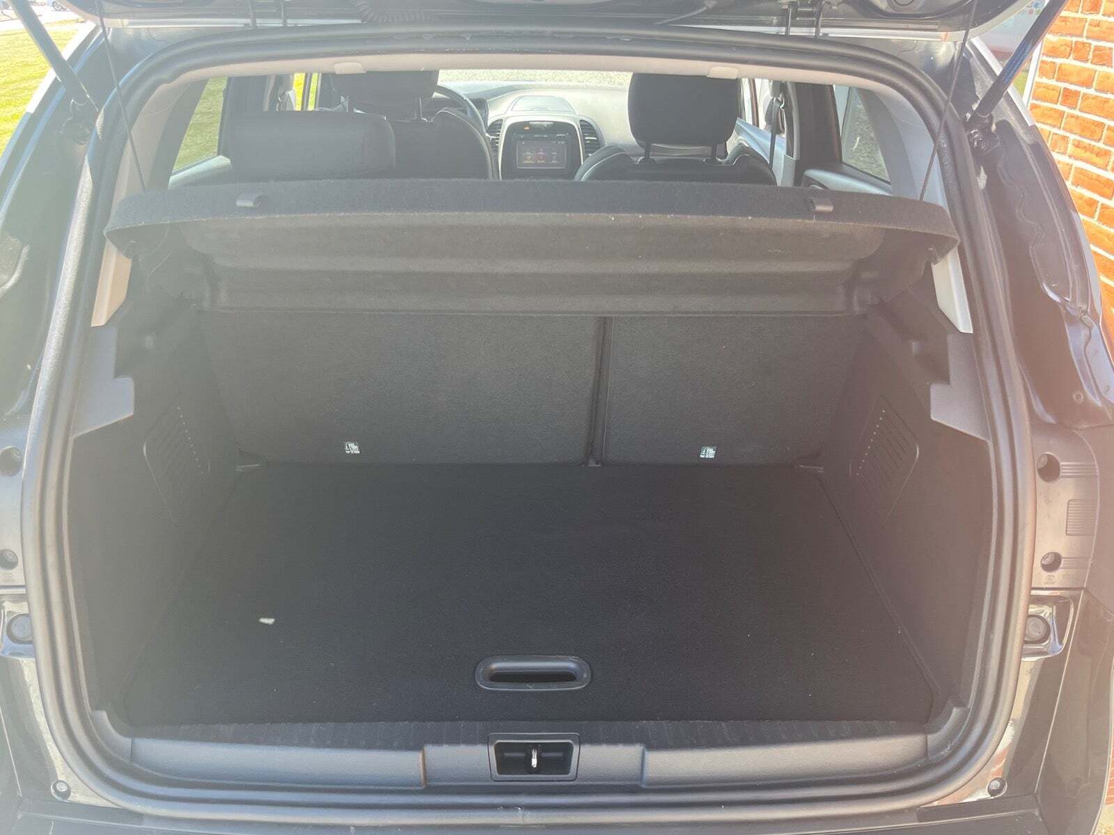 Sort Renault Captur fra 2017