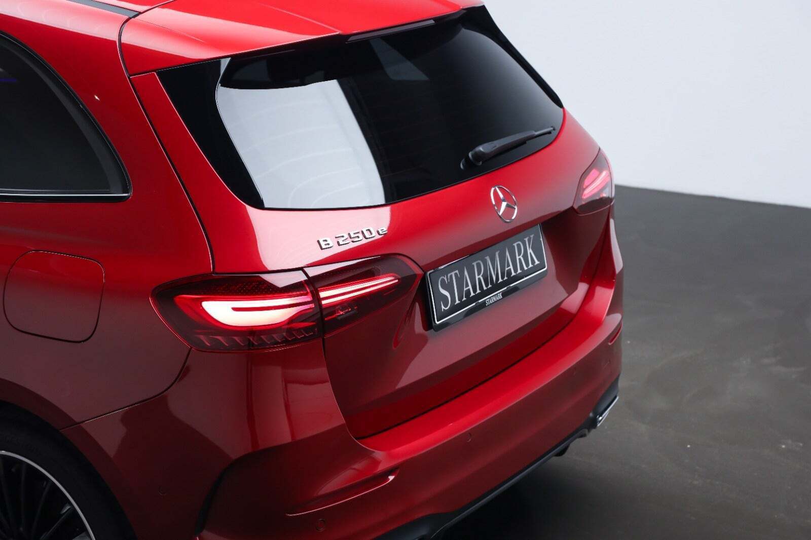 Mercedes B250 e