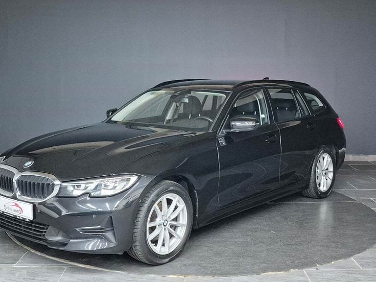BMW 320d 2,0 Touring Connected aut.