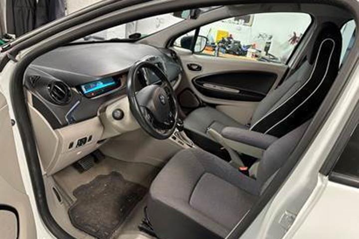 Hvid Renault Zoe fra 2013