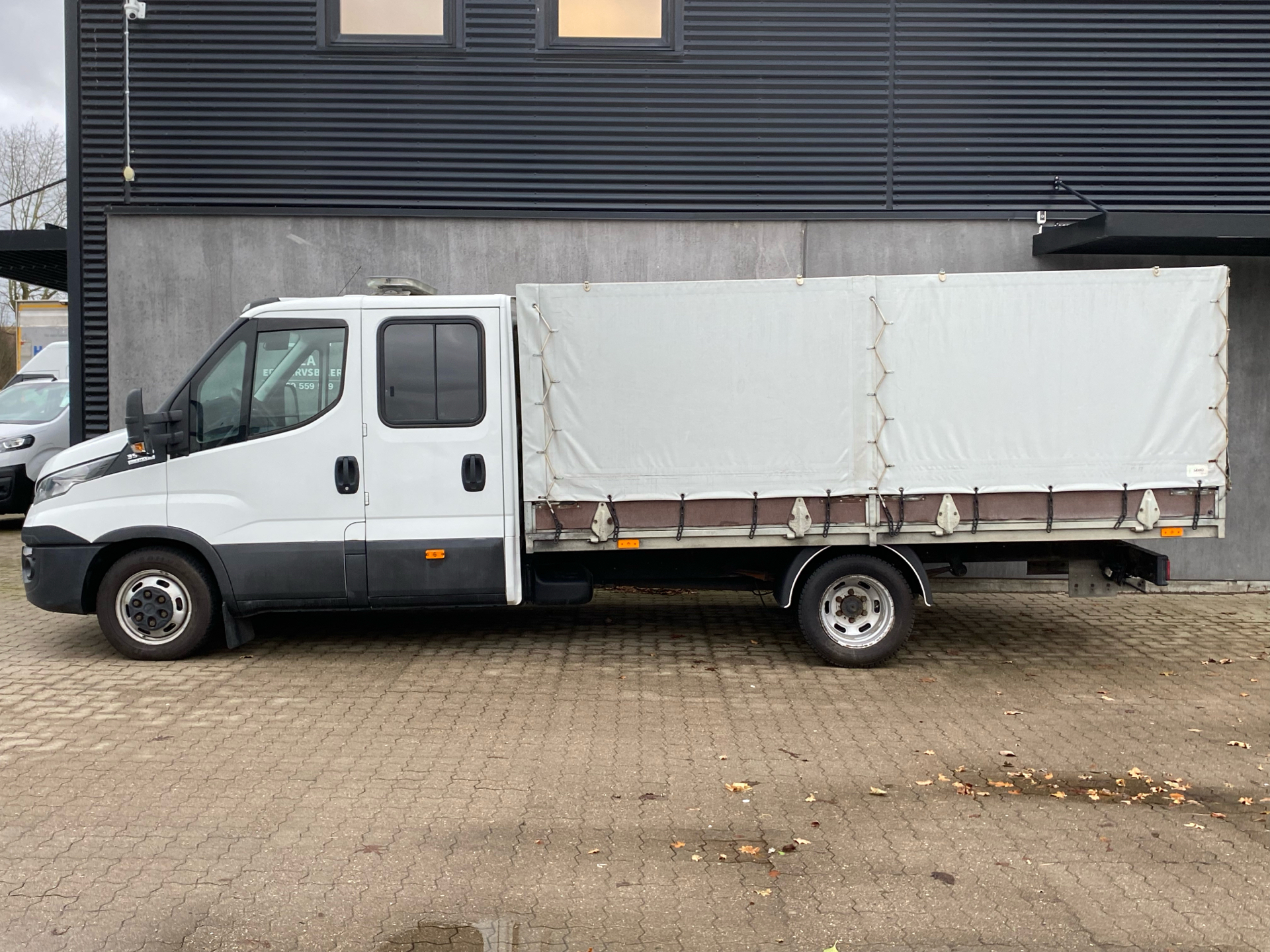 Iveco Daily 3,0 35C18 4100mm D 180HK Ladv./Chas. 8g Aut.
