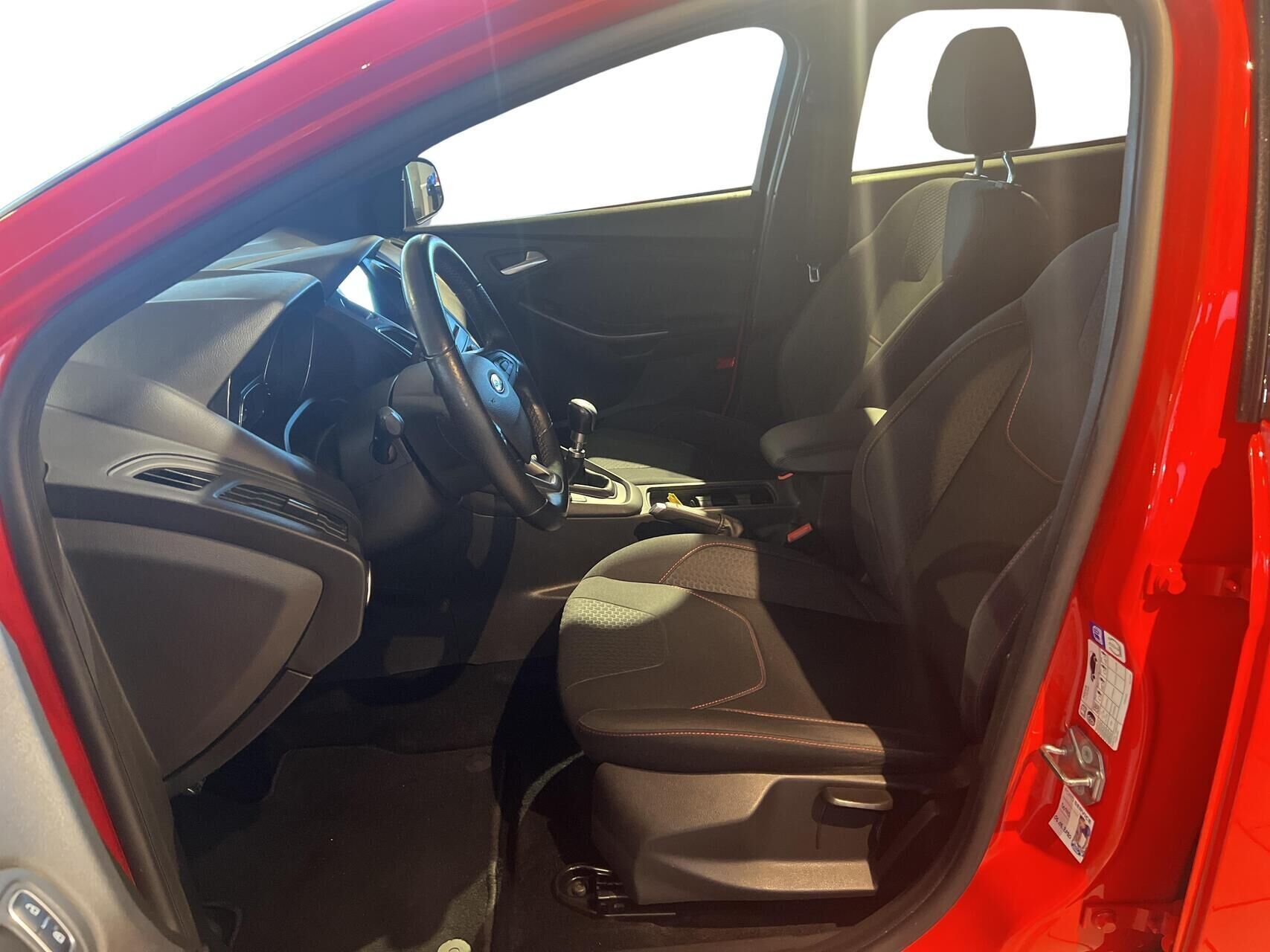 Ford Focus 1,0 EcoBoost ST-Line Plus 125HK 5d 8g Aut.