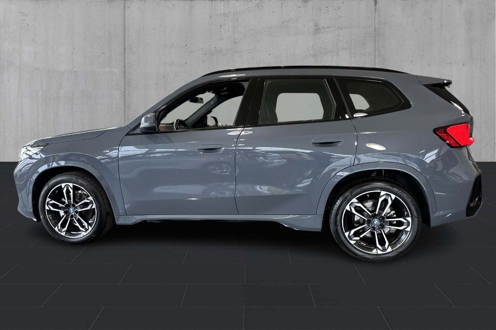 BMW iX1 eDrive20 M-Sport