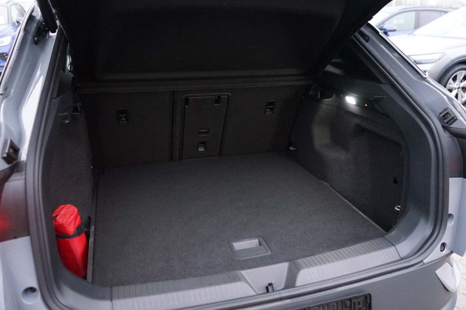 Grå VW ID.4 fra 2025