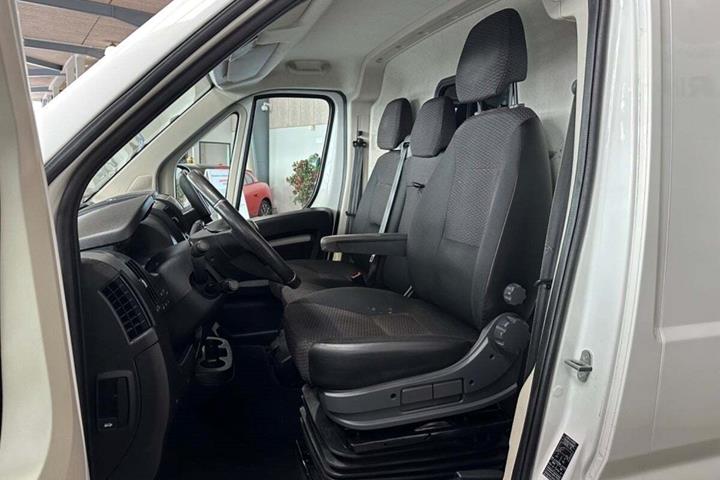 Hvid Citroën Jumper 35+ fra 2021