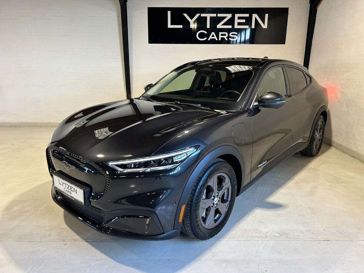 Ford Mustang Mach-E 98 Extended Range