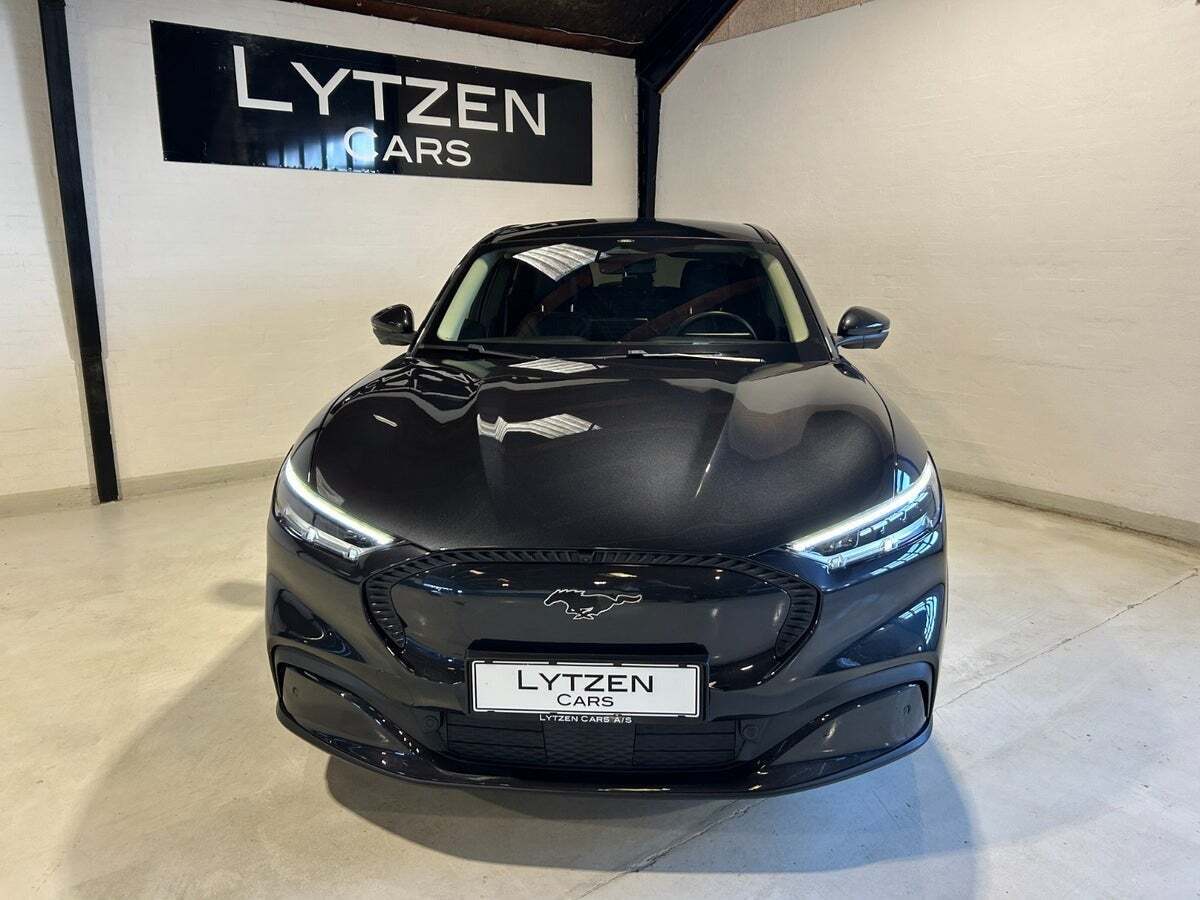 Ford Mustang Mach-E 98 Extended Range