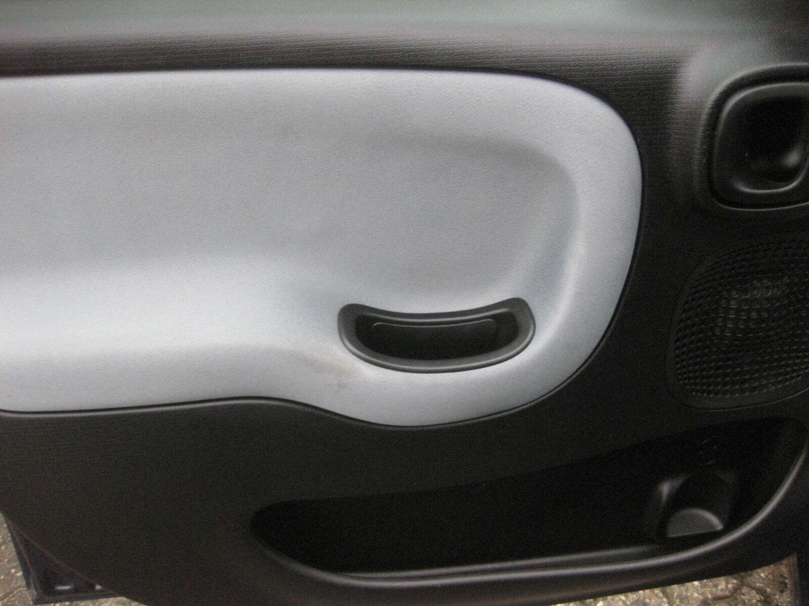 Blå Fiat Panda fra 2015