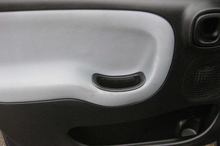 Blå Fiat Panda fra 2015