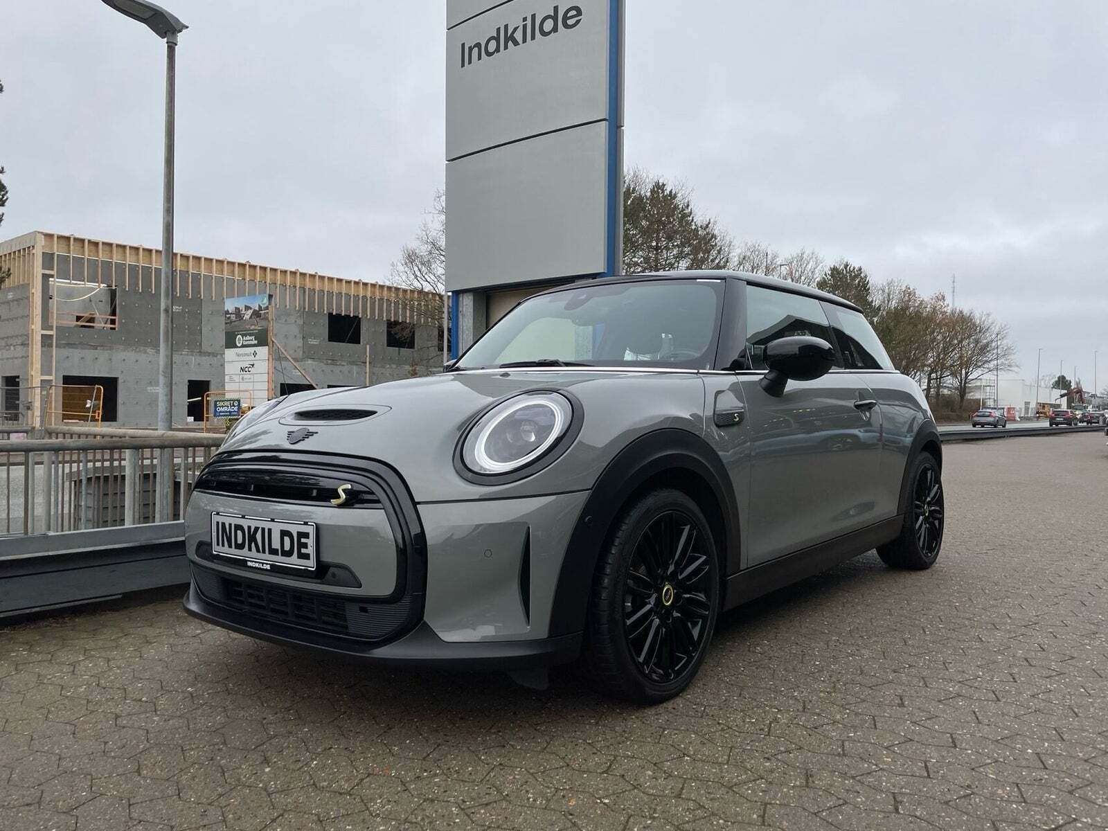 Mini Cooper SE Maximise