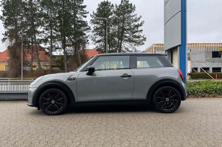Grå Mini Cooper SE fra 2022