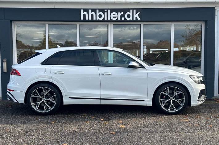Hvid Audi SQ8 fra 2020