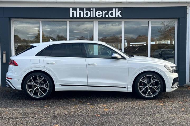 Hvid Audi SQ8 fra 2020