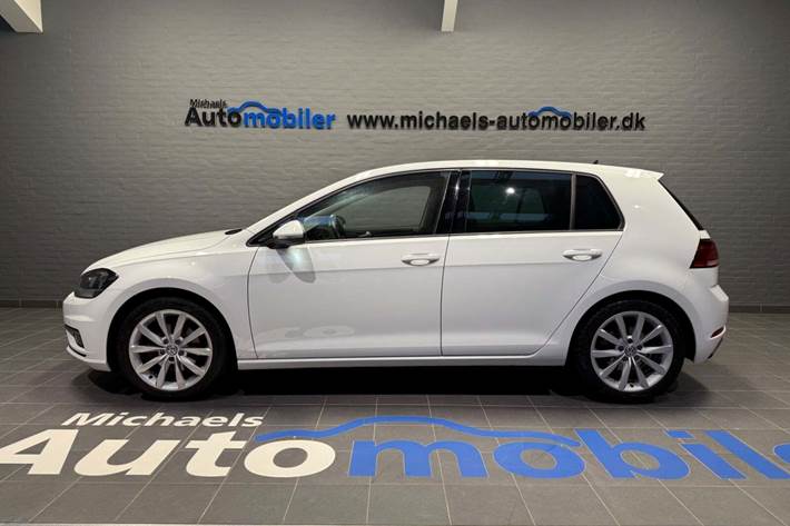 Hvid VW Golf VII fra 2019