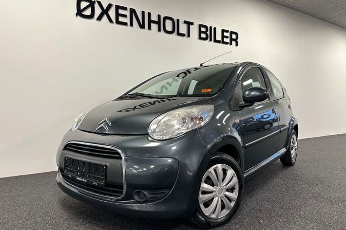 Grå Citroën C1 fra 2010 set udefra