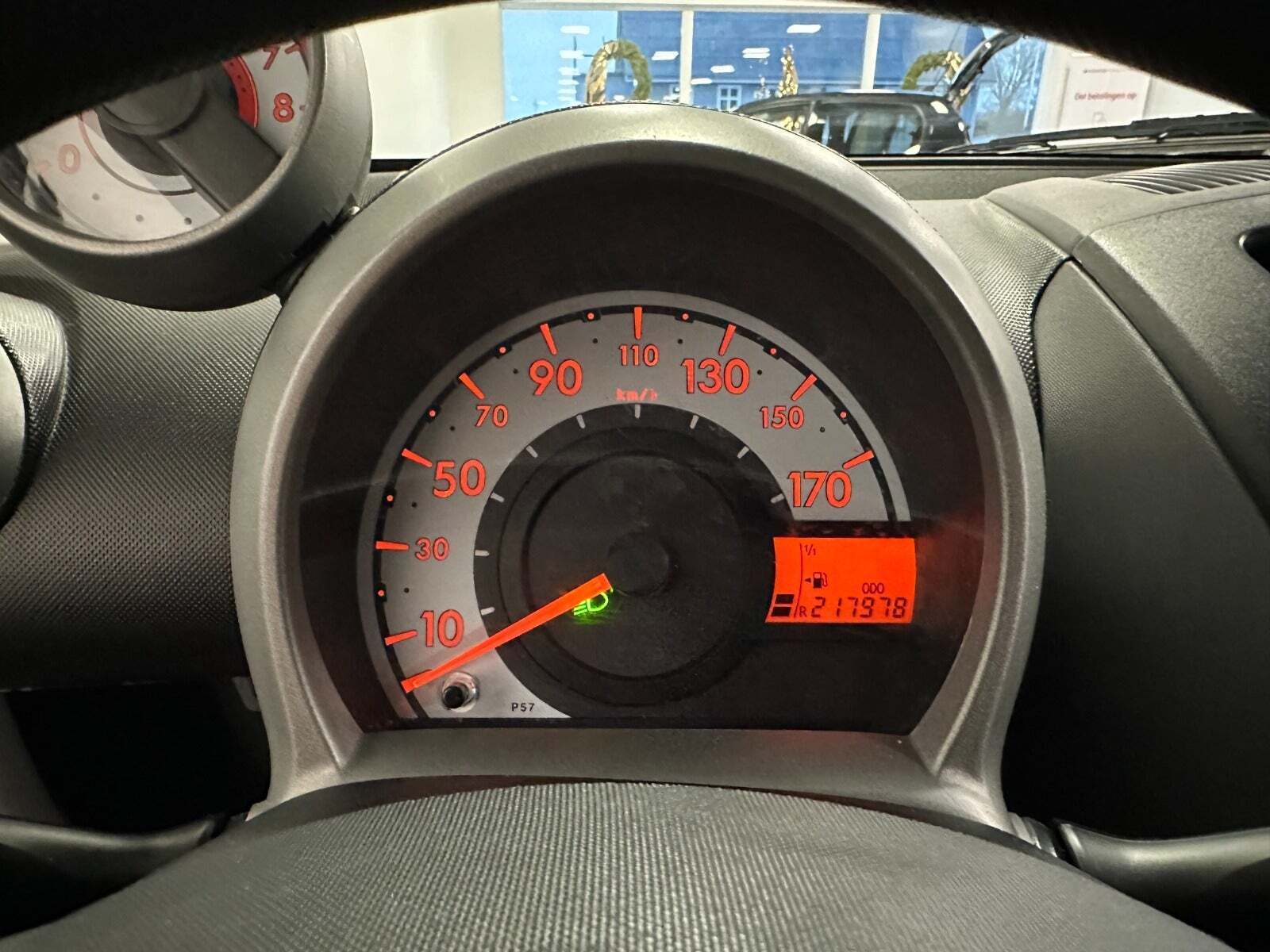 Grå Citroën C1 fra 2010