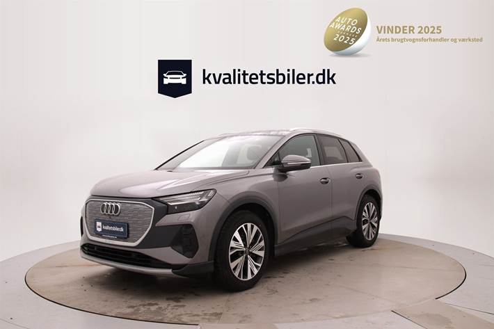 Grå Audi Q4 fra 2022 set udefra