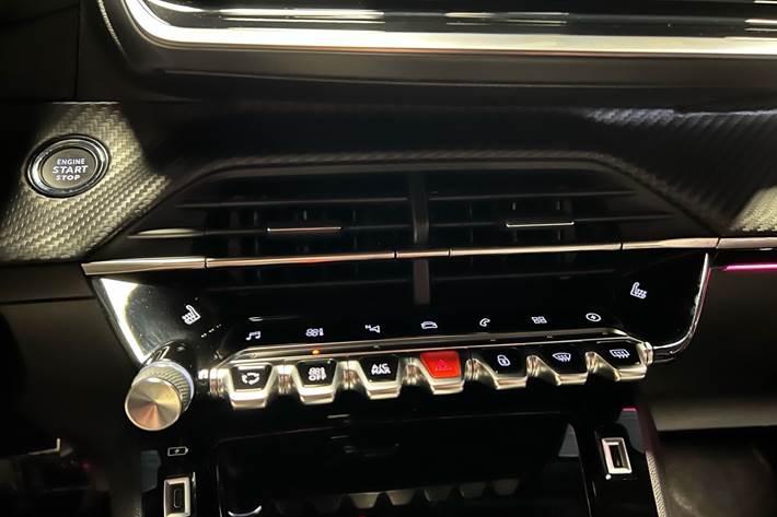 undefined Peugeot e-2008 fra 2022